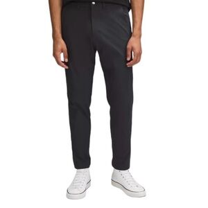 Lululemon Men’s Pants Commission Slim Fit Pant in Black